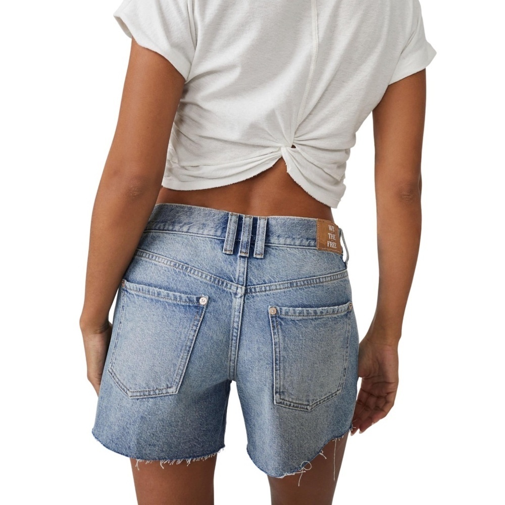 We The Free Ivy Mid Rise Short - Picture 2 of 10